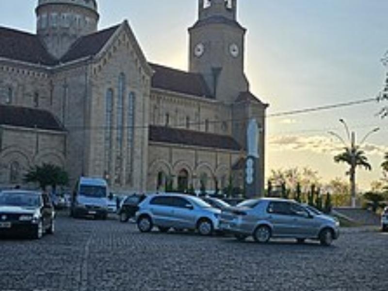 Leopoldina - MG