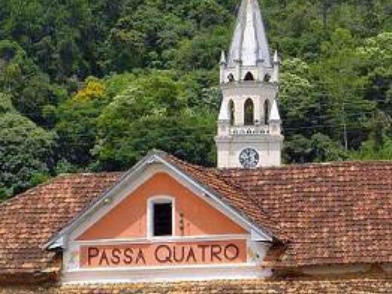 Passa Quatro - MG